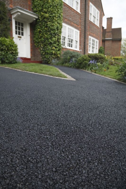 Residential Driveway with Edging
